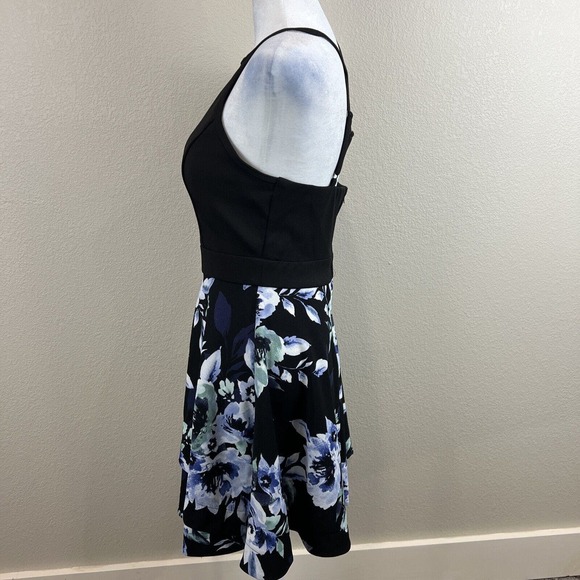 Speechless Dress Women 11‎ Black Halter Floral - Picture 7 of 14